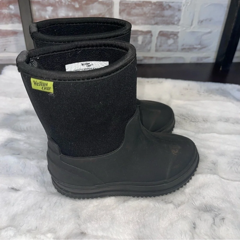 Western Chief Kids Black rain Boots size 11 youth